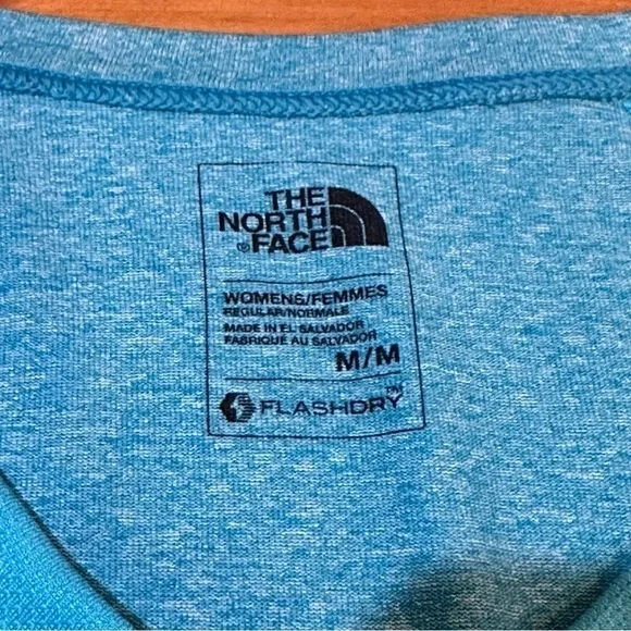 The North Face Athletic T-shirt - Picture 6 of 6